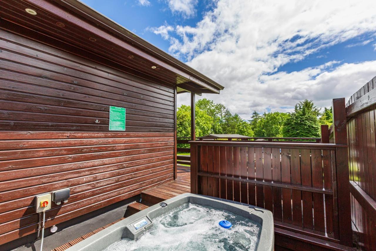 Bluebell Lodge 9 With Hot Tub Newton Stewart Buitenkant foto