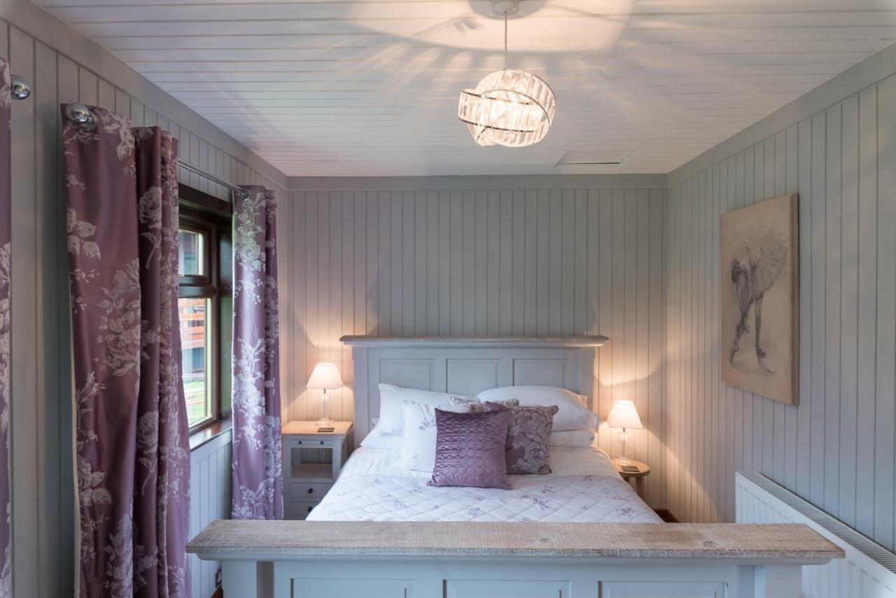 Bluebell Lodge 9 With Hot Tub Newton Stewart Buitenkant foto